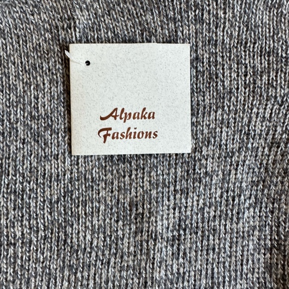 Alpaca Cardigan Sweater, Woodstock find, small business, handmade - Picture 6 of 8